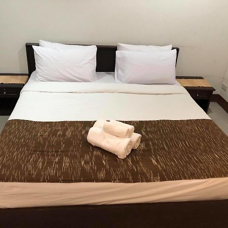 Vipa House Hotel Чиангмай Екстериор снимка