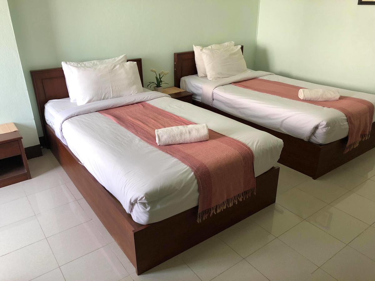 Vipa House Hotel Чиангмай Екстериор снимка