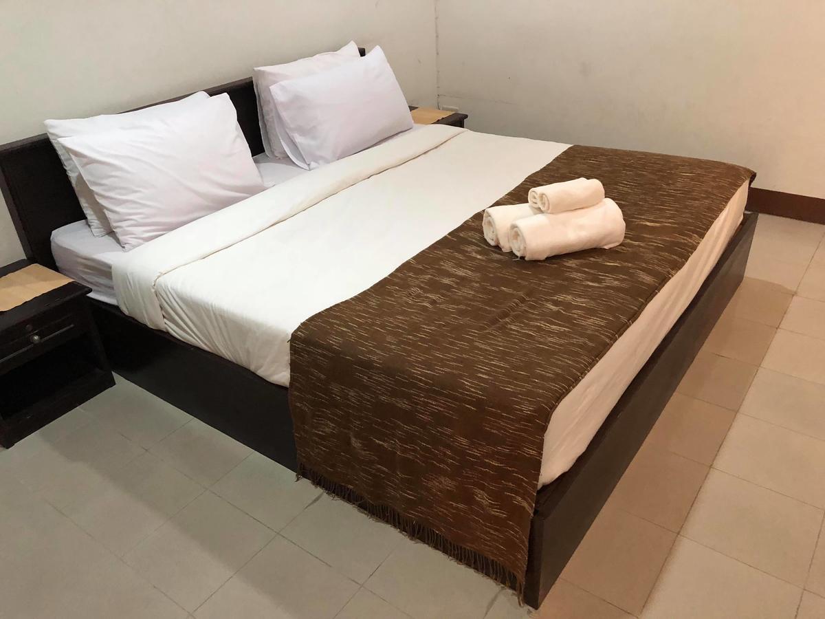 Vipa House Hotel Чиангмай Екстериор снимка