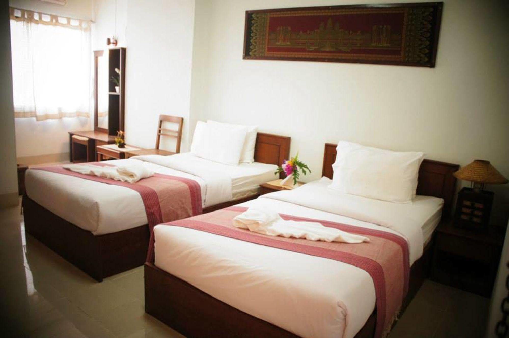 Vipa House Hotel Чиангмай Екстериор снимка