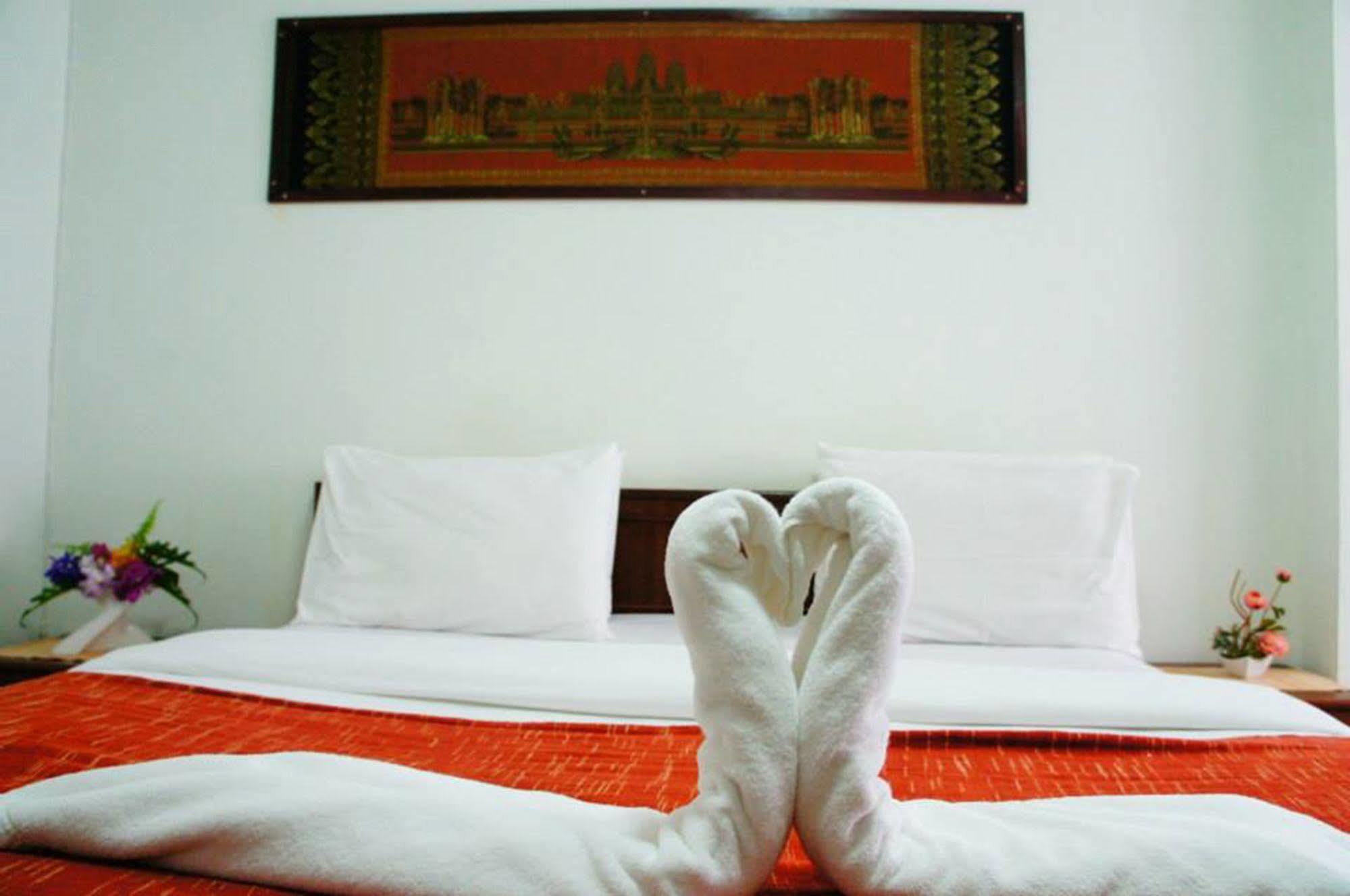 Vipa House Hotel Чиангмай Екстериор снимка