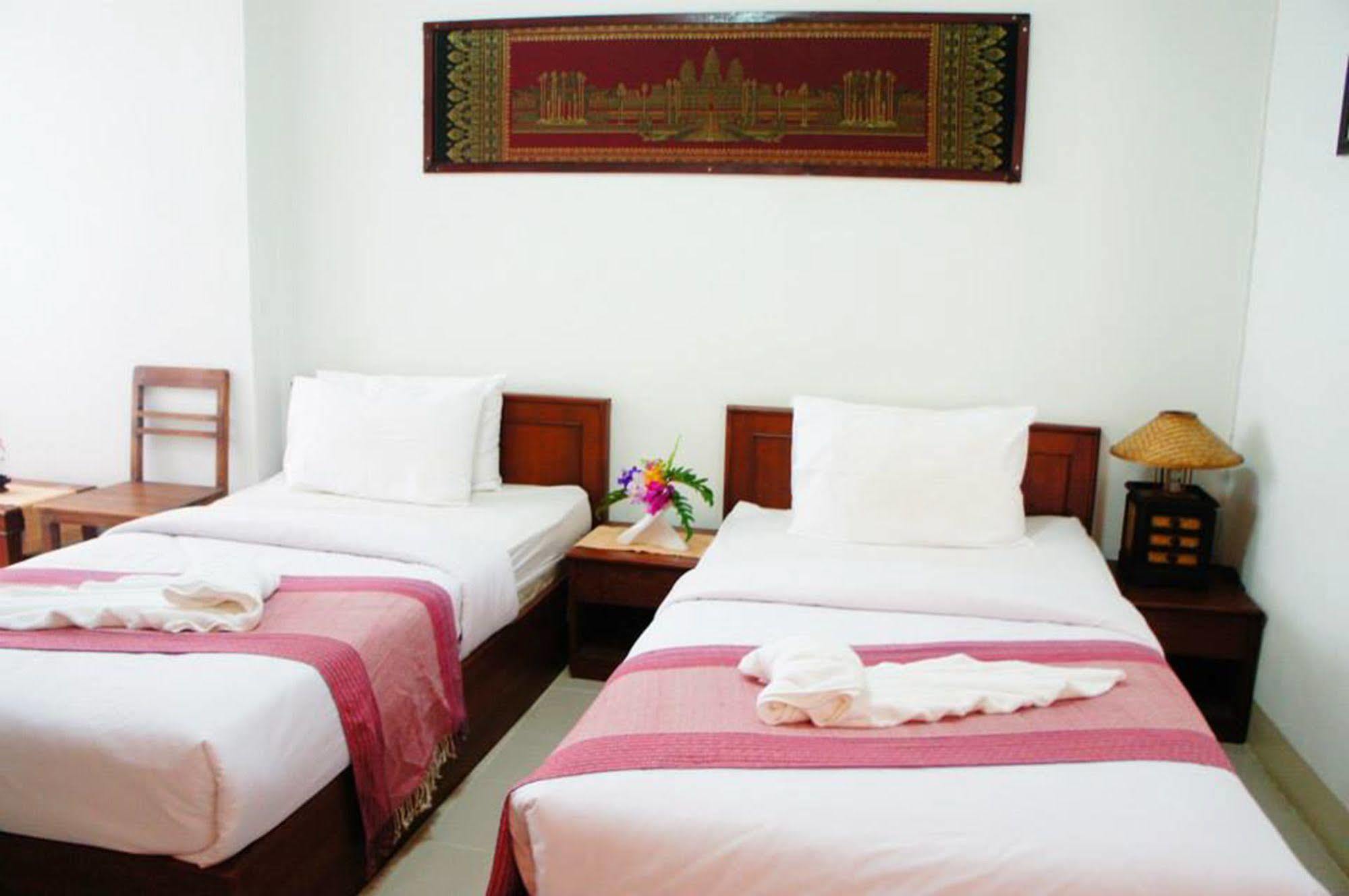 Vipa House Hotel Чиангмай Екстериор снимка